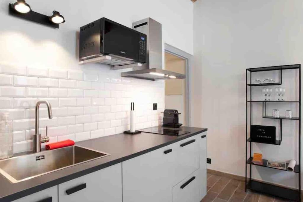Appartement Lumineux En Centre-Ville Arles Exterior photo